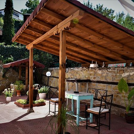 Hotel Bilyana Lovech Bagian luar foto