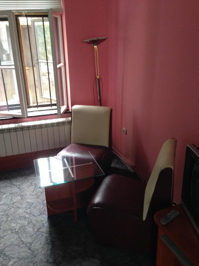 Hotel Bilyana Lovech Bagian luar foto