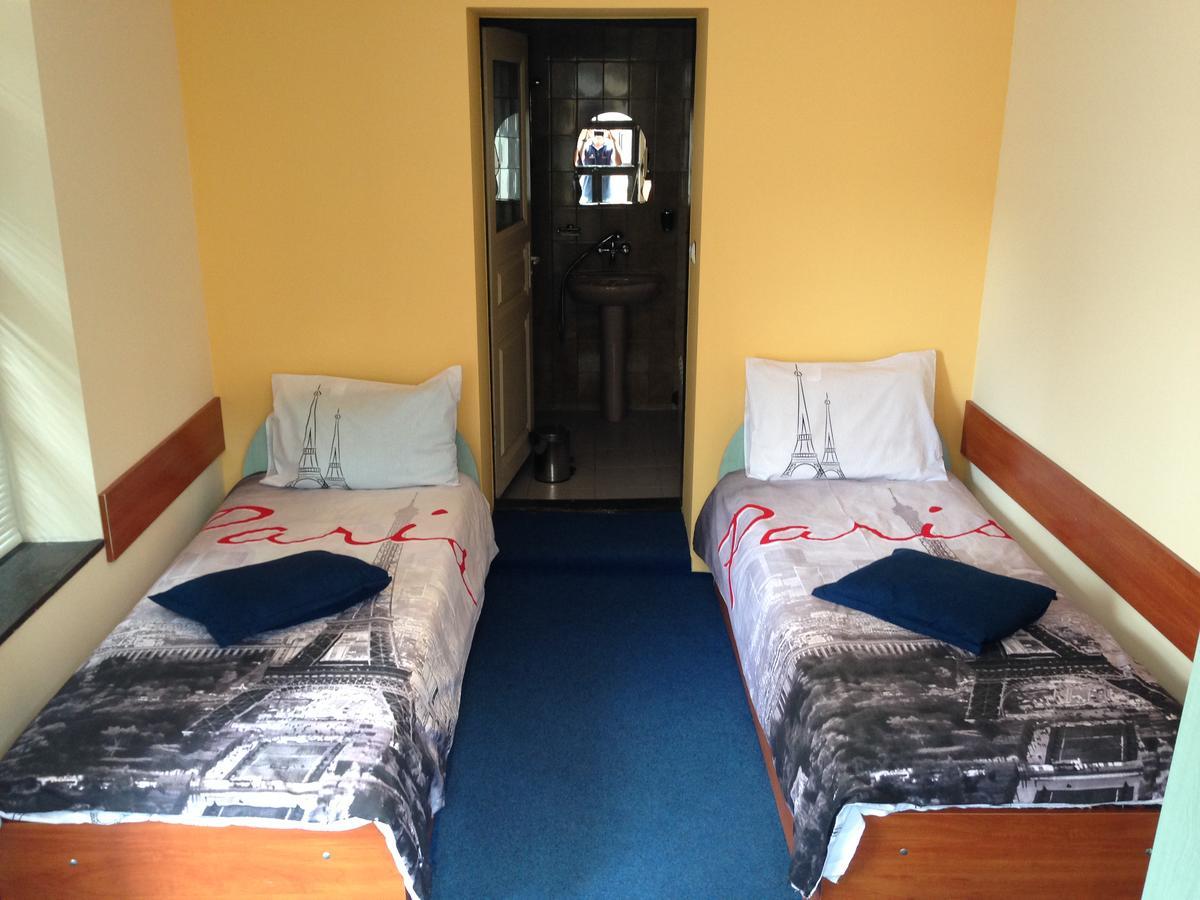 Hotel Bilyana Lovech Bagian luar foto