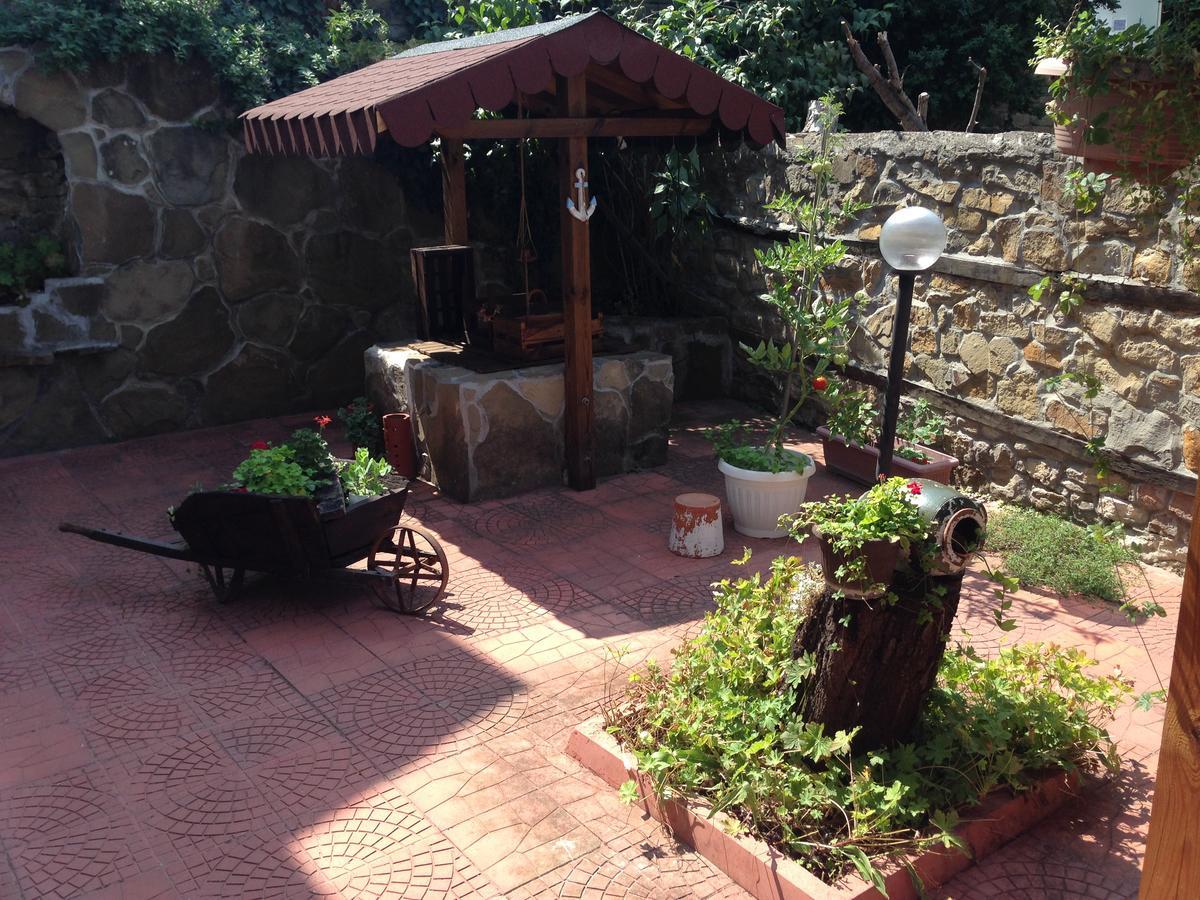 Hotel Bilyana Lovech Bagian luar foto