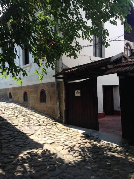 Hotel Bilyana Lovech Bagian luar foto