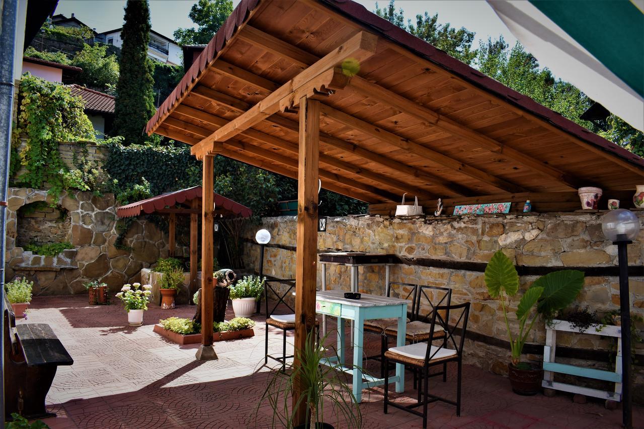 Hotel Bilyana Lovech Bagian luar foto