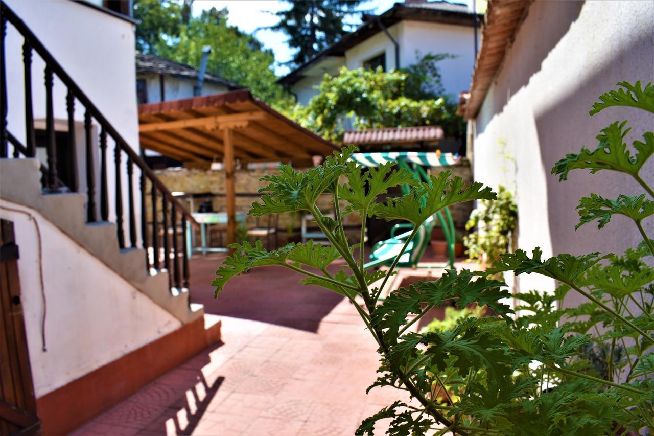 Hotel Bilyana Lovech Bagian luar foto